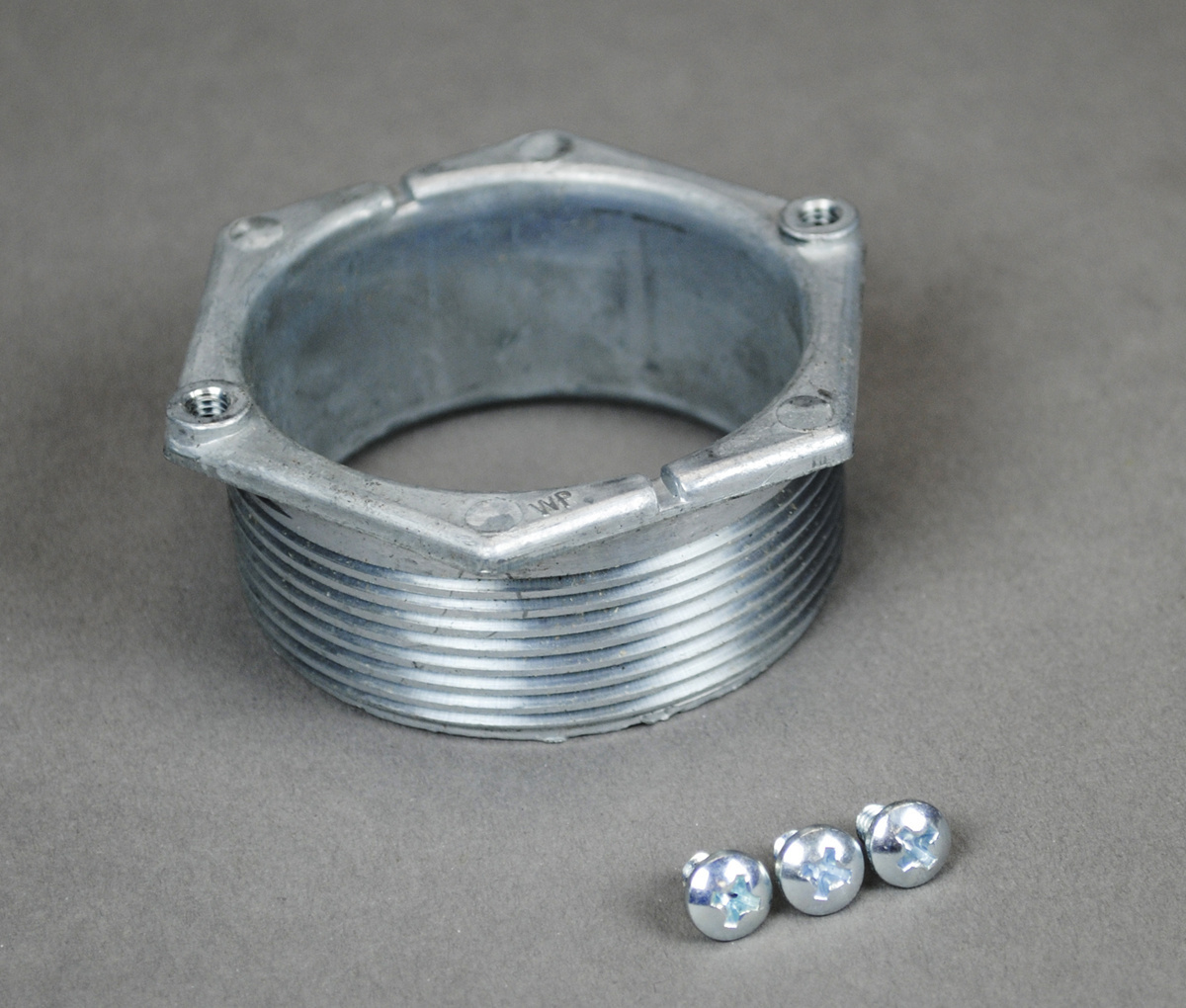 1124-2 Locking Nipple, 2 x 1 in, For Use With 525 and Multiplex Series Fitting, Aluminum
